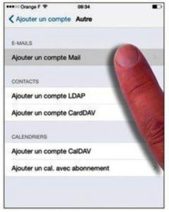 Si vous n’utilisez pas de compte Yahoo !, Gmail, Hotmail ou AOL, vous transitez par ce panneau