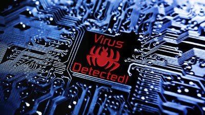 image représentant un ordinateur avec l'inscription Virus detected